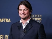 M. Night Shyamalan, per Josh Hartnett il suo nuovo film Trap è 'bizzarro, oscuro e selvaggio'