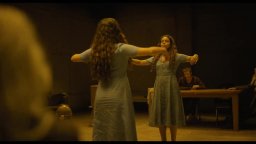 The Watchers - Loro ti guardano - Trailer Italiano