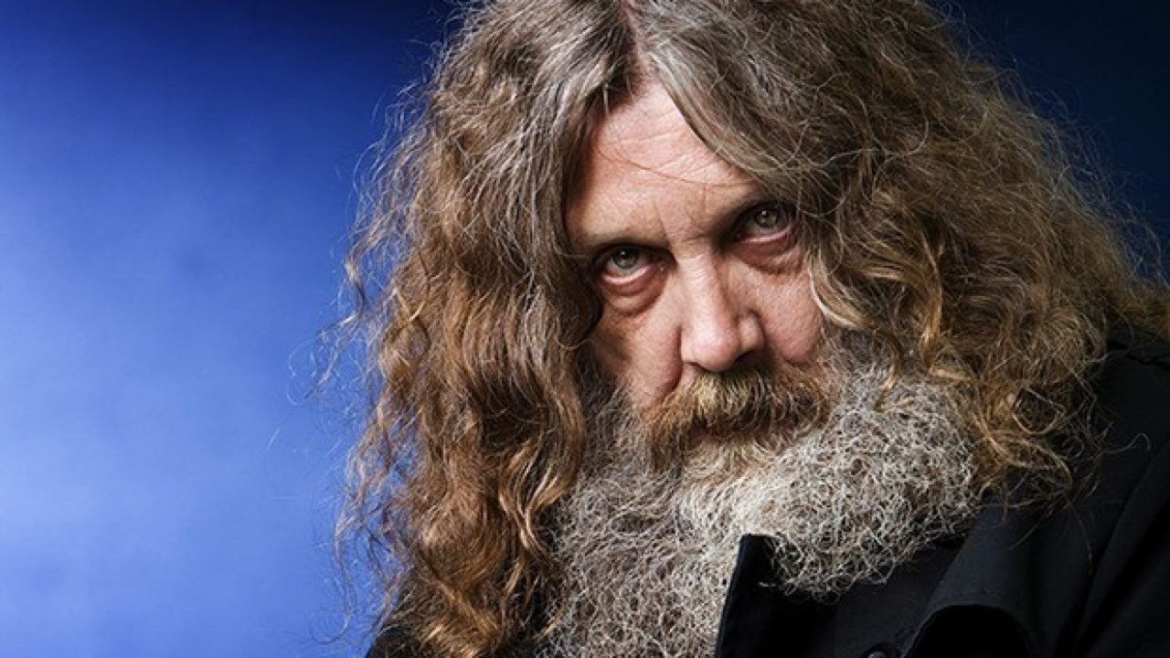 Alan Moore annuncia il suo nuovo fumetto: 'Una celebrazione della magia e dell'occulto'