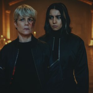 Furies: Lina El Arabi e Marina Fois in una scena