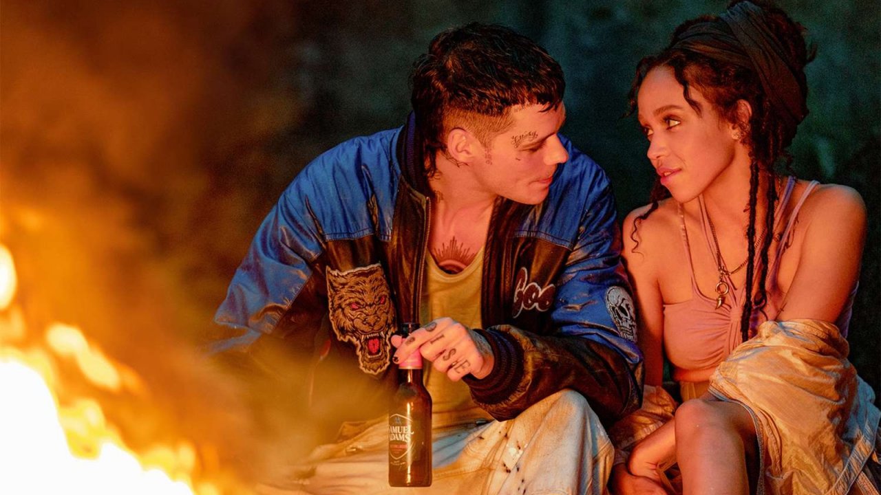 Il Corvo: Alex Proyas, regista del film originale, commenta le prime foto: 'Il prossimo reboot, grazie!'