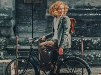 Margherita delle stelle, la recensione: Cristiana Capotondi, Margherita Hack e un incerto film tv