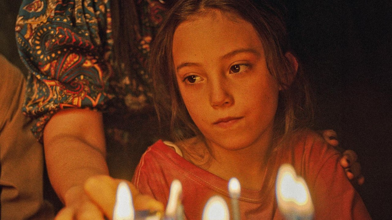 Totem - Il mio sole, la recensione: L’attesa di Sol