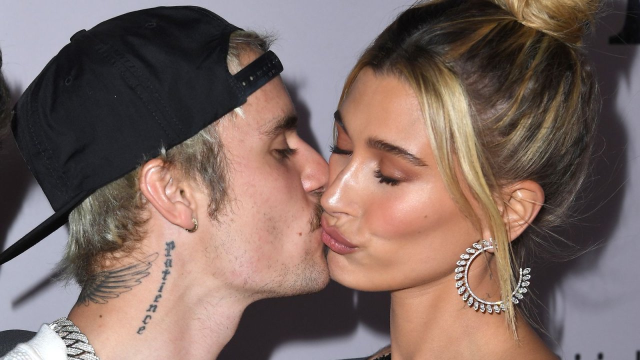 Hailey Baldwin mette fine alle speculazioni sulla fine del matrimonio con Justin Bieber