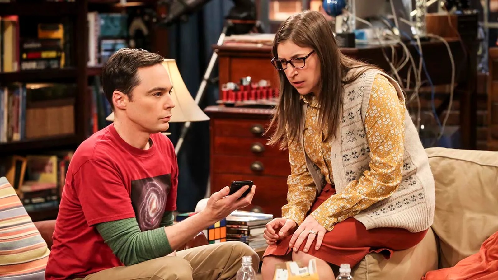 Young Sheldon: Jim Parsons e Mayim Bialik appariranno nell'episodio finale