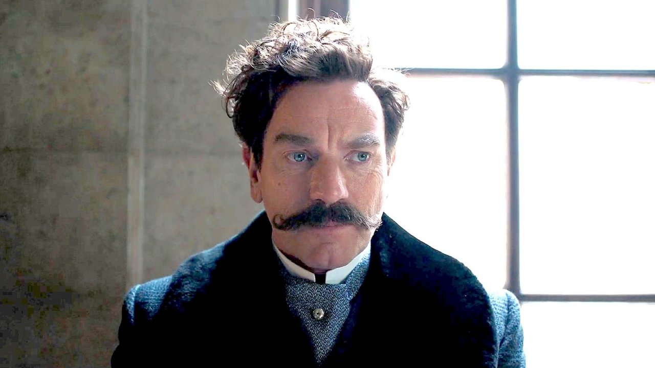 Un gentiluomo a Mosca: Ewan McGregor prigioniero nella Russia della rivoluzione nel trailer italiano