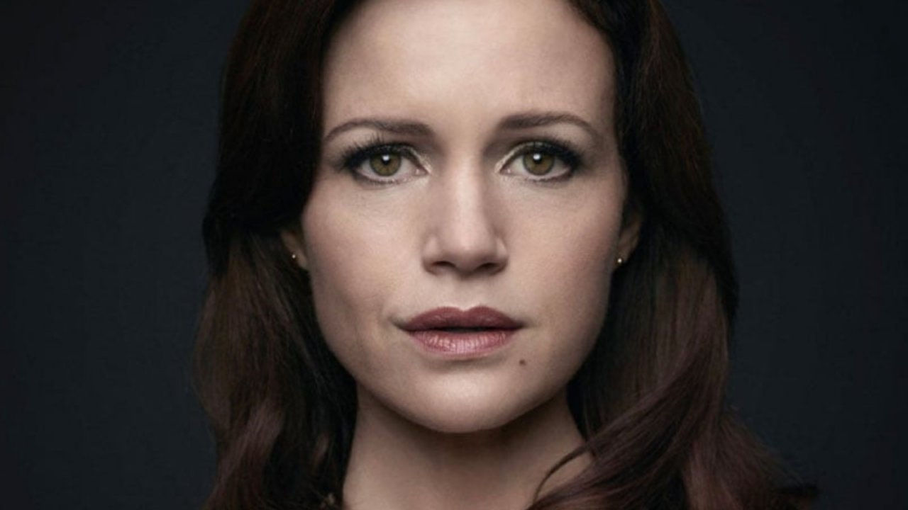 Carla Gugino si unisce a Bill Murray nel film The Friend