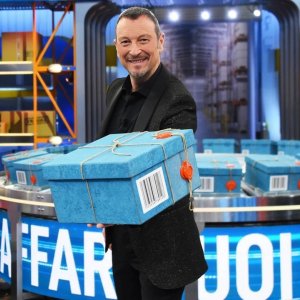 Affari tuoi: Amadeus in studio