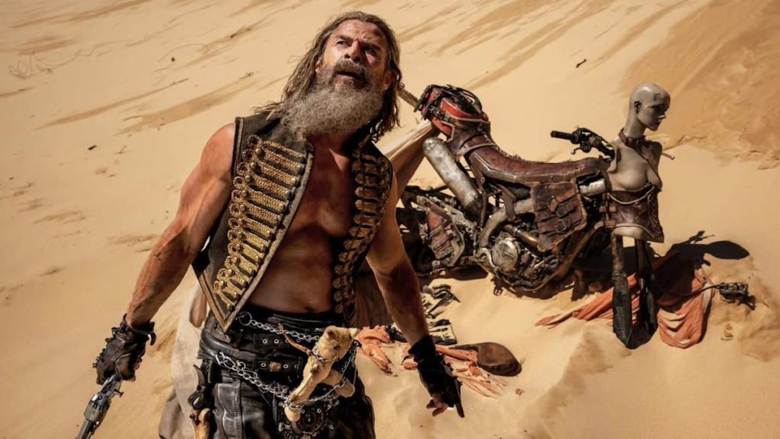 Furiosa: A Mad Max Saga, il Dementus di Chris Hemsworth si svela in una nuova foto