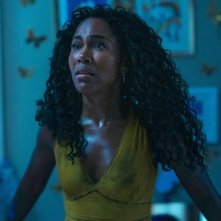 Imaginary: DeWanda Wise in una scena del film horror