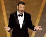 Jimmy Kimmel: Greta Gerwig, Madame Web e gli abusi di droga di Robert Downey Jr. nel monologo degli Oscar