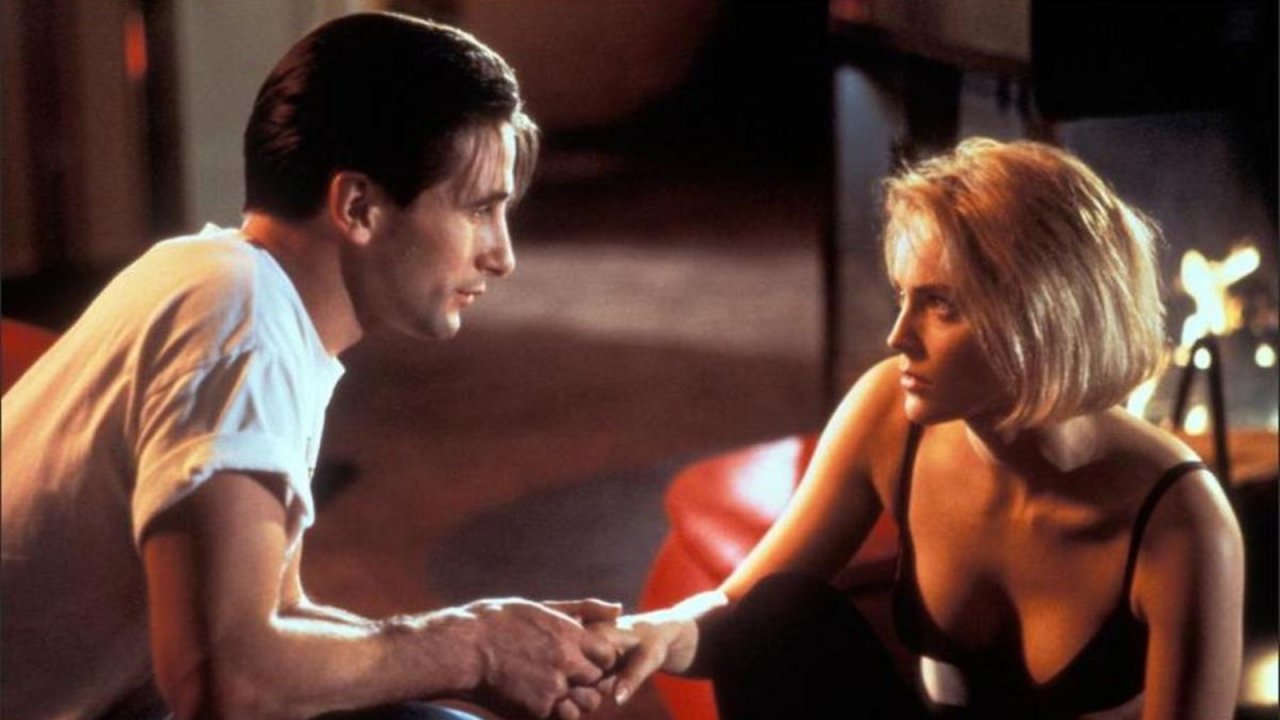 Sharon Stone rivela: 'Il produttore di Sliver mi aveva chiesto di fare sesso con Billy Badlwin'