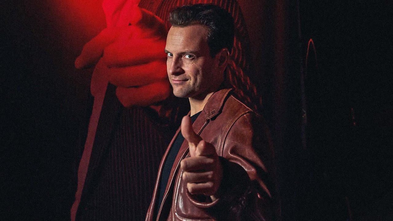 Supersex e la parabola del supereroe di Alessandro Borghi e Rocco Siffredi