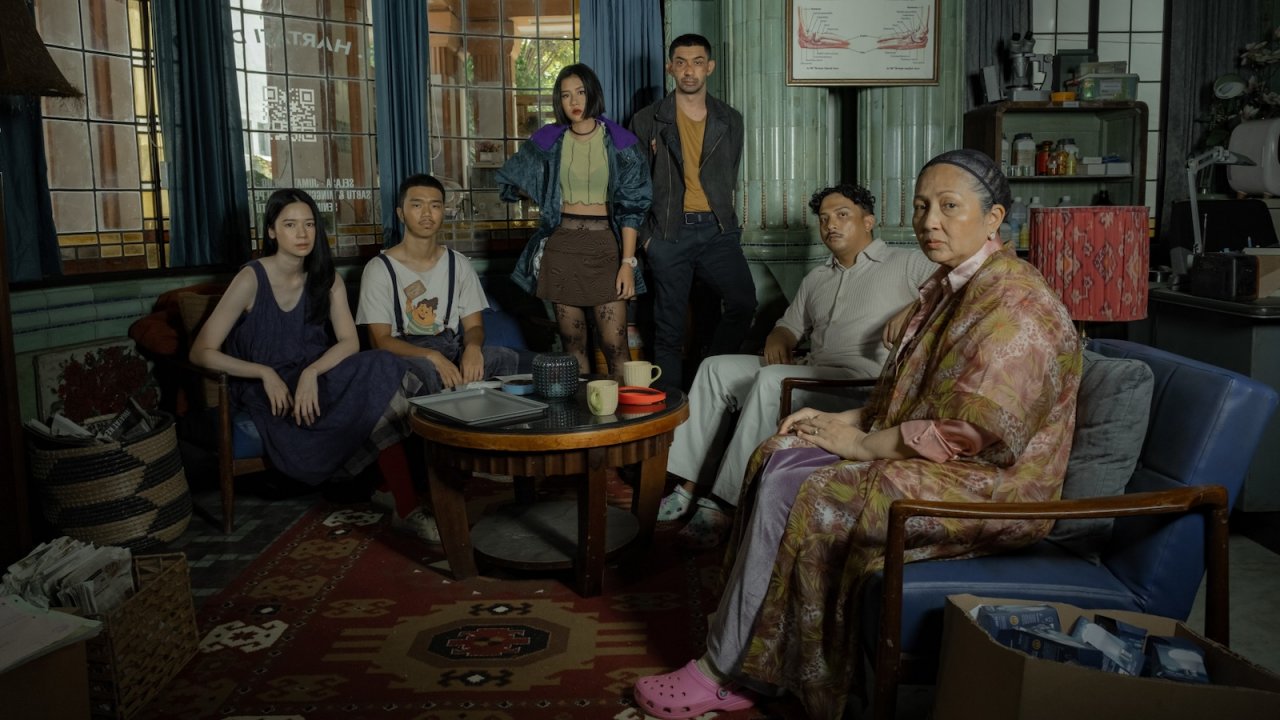 24 ore con Gaspar, la recensione: su Netflix un detective fuori dagli schemi