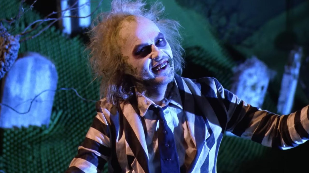 Beetlejuice 2: Michael Keaton anticipa una rivelazione scioccante che lo ha 'messo a disagio'
