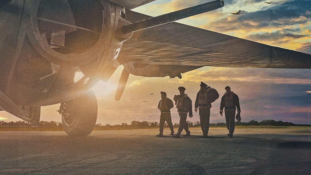 The Bloody Hundredth, la recensione: la vera storia di Masters of the Air narrata da Tom Hanks