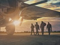 The Bloody Hundredth, la recensione: la vera storia di Masters of the Air narrata da Tom Hanks