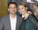 Zack e Deborah Snyder produrranno la serie Until the Last One, il figlio Eli sarà impegnato alla regia