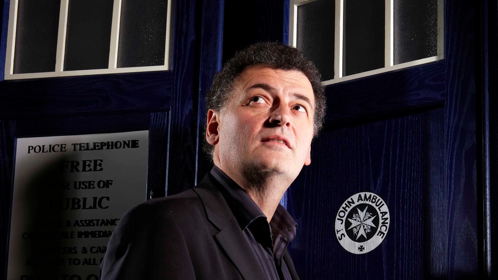 Doctor Who 14: Steven Moffat conferma il suo ritorno come autore di un episodio