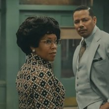 Shirley: in corsa per la Casa Bianca - Regina King durante una scena