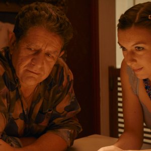 Solo per me: Pedro Casablanc e Louise Chevillotte in una scena