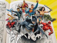 Supereroi: la storia della DC Comics, la recensione: l'origin story della Casa di Superman e Batman