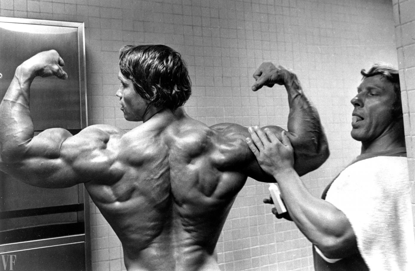 Uomo d'acciaio, i muscoli di Arnold Schwarzenegger e un documentario ...