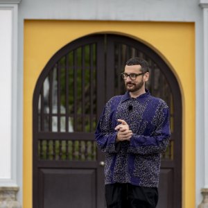 Pechino Express - La rotta del dragone: Costantino della Gherardesca alla conduzione dello show