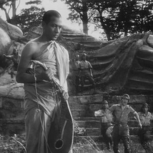 L'arpa birmana: una scena del film