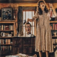 Beetlejuice - Spiritello porcello: Geena Davis in una scena del film