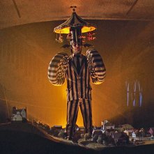 Beetlejuice - Spiritello porcello: una scena del film