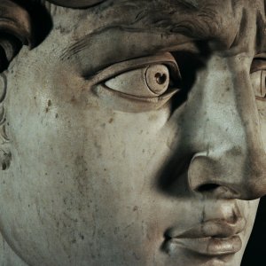Michelangelo - Santo e Peccatore: lo sguardo del David di Michelangelo