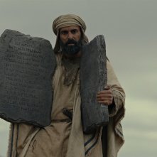 Testament: La Storia di Mosè, Avi Azulay in una foto della docu-serie