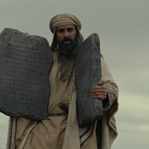 Testament: La Storia di Mosè, Avi Azulay in una foto della docu-serie
