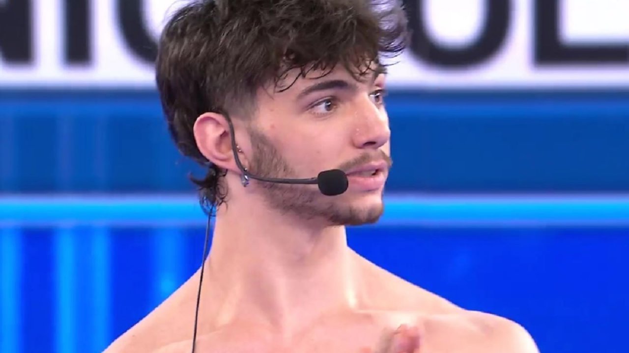 Amici 23, Nicholas Borgogni torna sui social dopo l'eliminazione: Ecco cosa ha detto