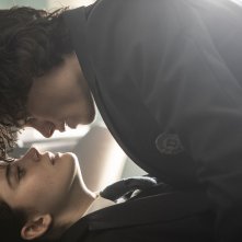 Fabbricante di lacrime: Simone Baldassari, Caterina Ferioli in una scena