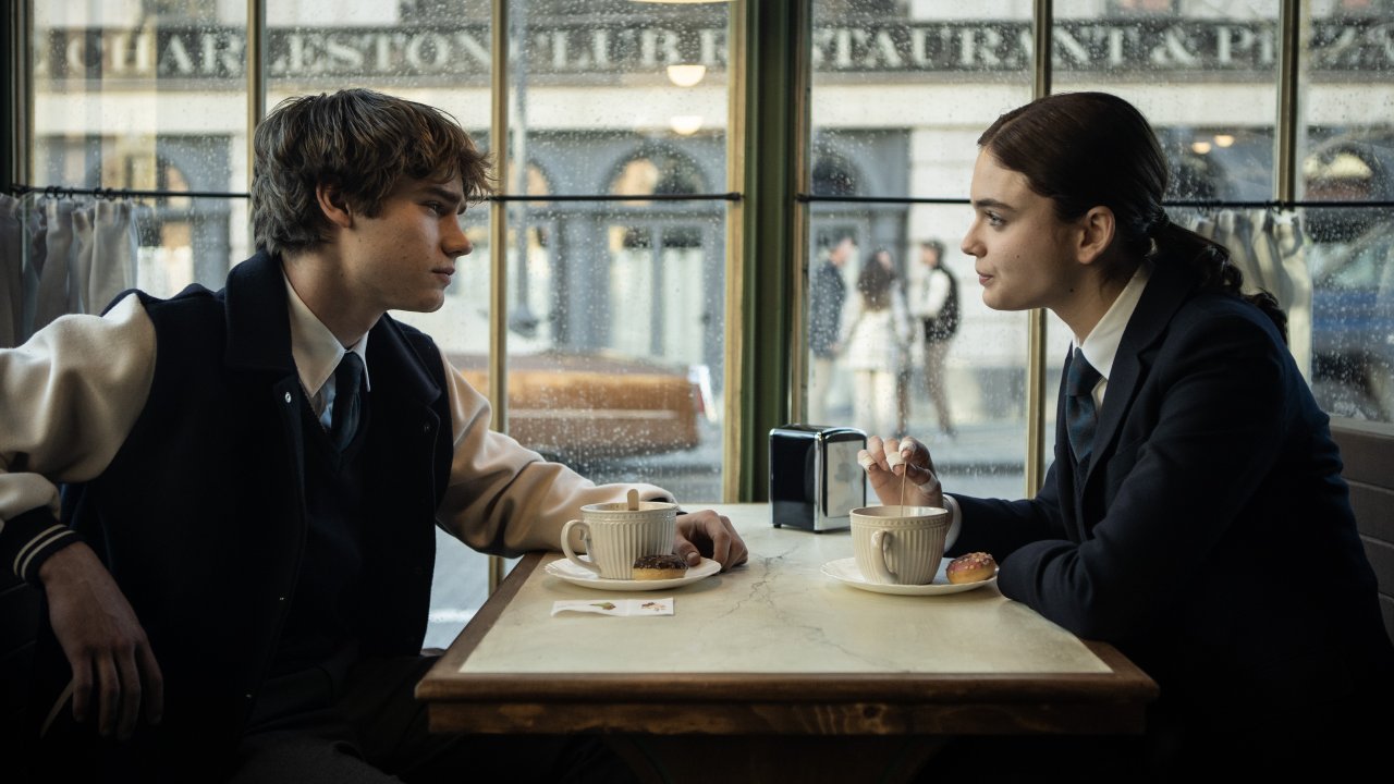 Fabbricante di lacrime, il successo è globale: è il primo film italiano ad arrivare primo nel mondo su Netflix