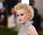 Fantastic Four: Julia Garner nel cast del film con il ruolo di Silver Surfer