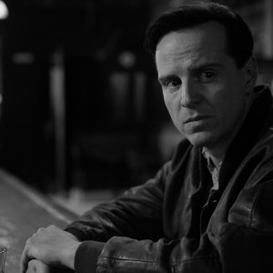 Ripley: Andrew Scott in una scena
