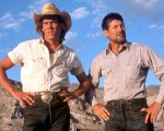 Tremors, gli sceneggiatori originali si preparano per il sequel, ma non senza Kevin Bacon