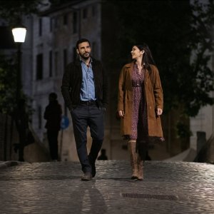 Il Clandestino: Edoardo Leo e Lavinia Longhi in una scena