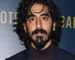 Dev Patel ricorda le folli feste di Skins: 'Gli adolescenti erano drogati fino al midollo'