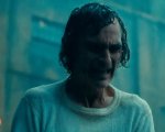 Joker: Folie à Deux, ecco Joaquin Phoenix in manicomio nel teaser che anticipa il trailer