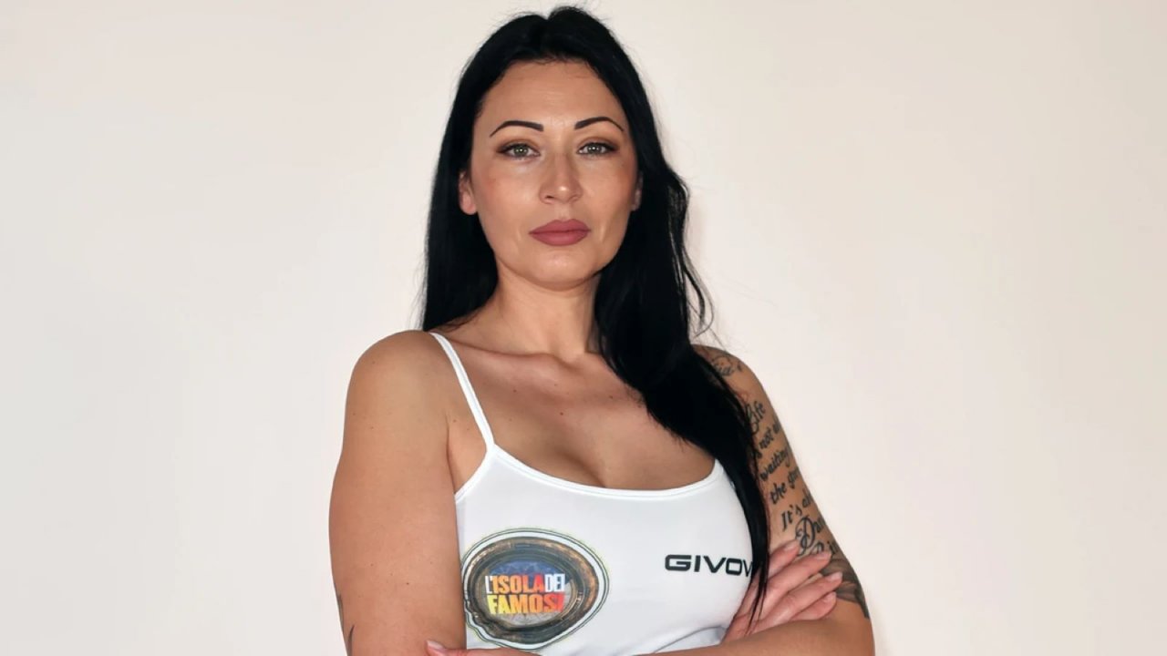 Isola dei famosi 2024: primo ritiro, Tonia Romano ha abbandonato il reality