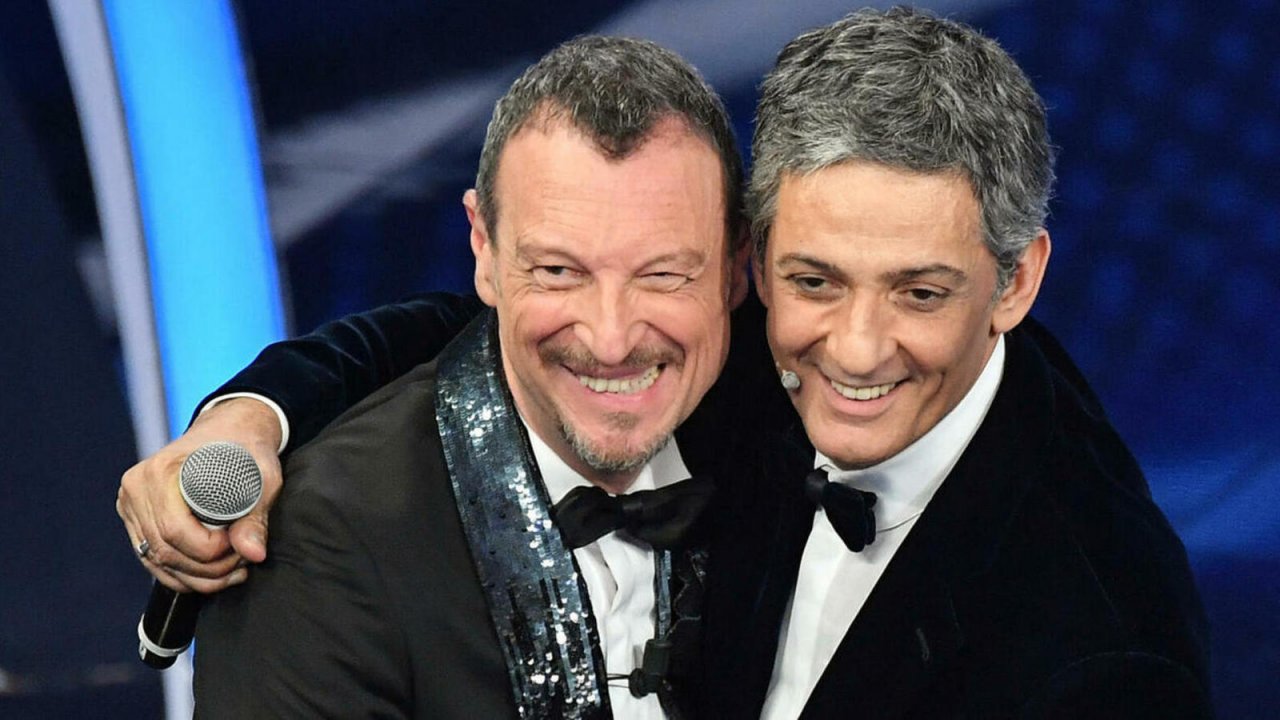 Fiorello potrebbe seguire Amadeus al Nove? Lui smentisce in diretta a Viva Rai 2 ma non convince