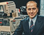 Il giovane Berlusconi, la recensione: ma serviva un'altra docu-serie sul Cavaliere?