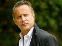 Un Posto al Sole, anticipazioni 11 luglio: Eugenio si deve operare