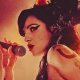 Back to Black, recensione: l'irraggiungibile Amy Winehouse per un biopic non all'altezza