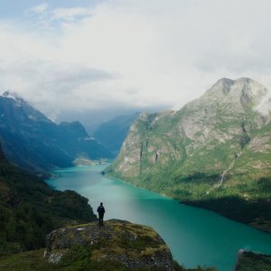 La canzone della terra: un momento del film