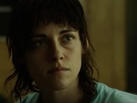 Love Lies Bleeding: la première del film con Kristen Stewart a Bruxelles scivola nel caos, con insulti e urla